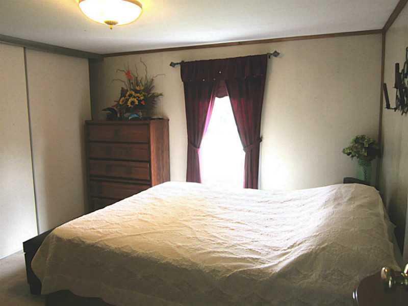 243 Boyd Road Freeport, PA 16229 - Photo 8 of 19 Bedroom.