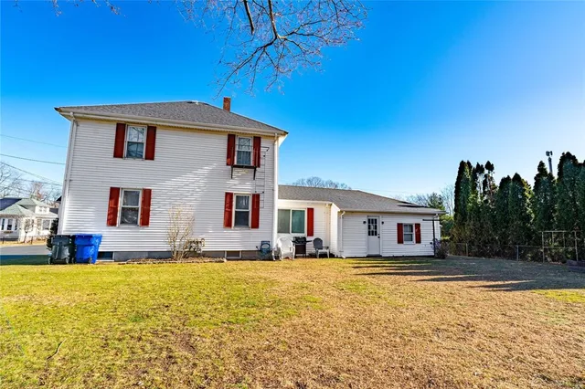 $519,000 | 35 East Knowlton Street, East Providence, RI 02915