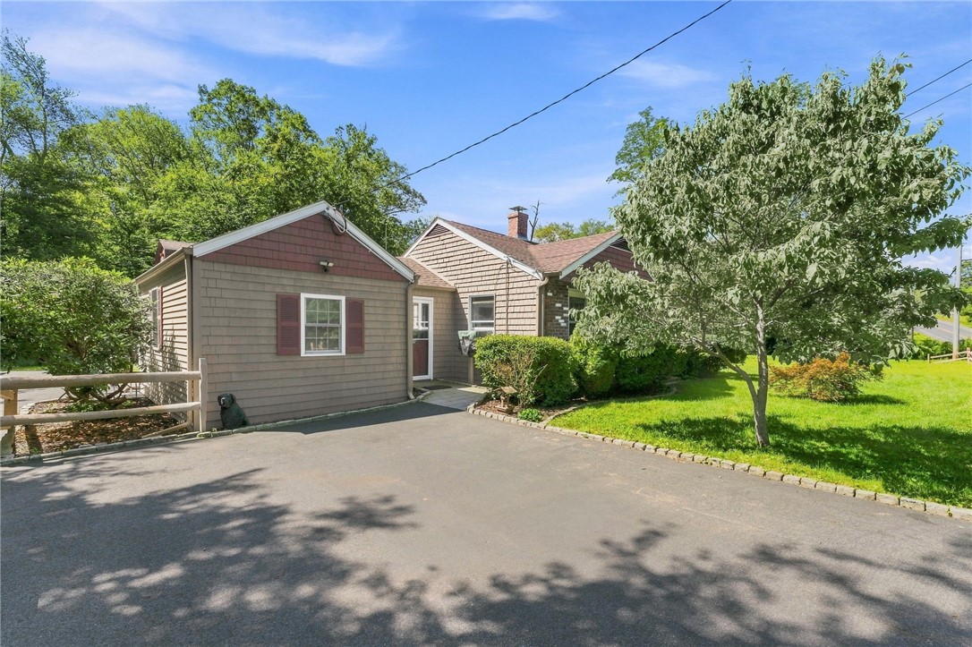 430 Ten Rod Road Exeter, RI 02822 - Photo 2 of 31 Gallery Image 2