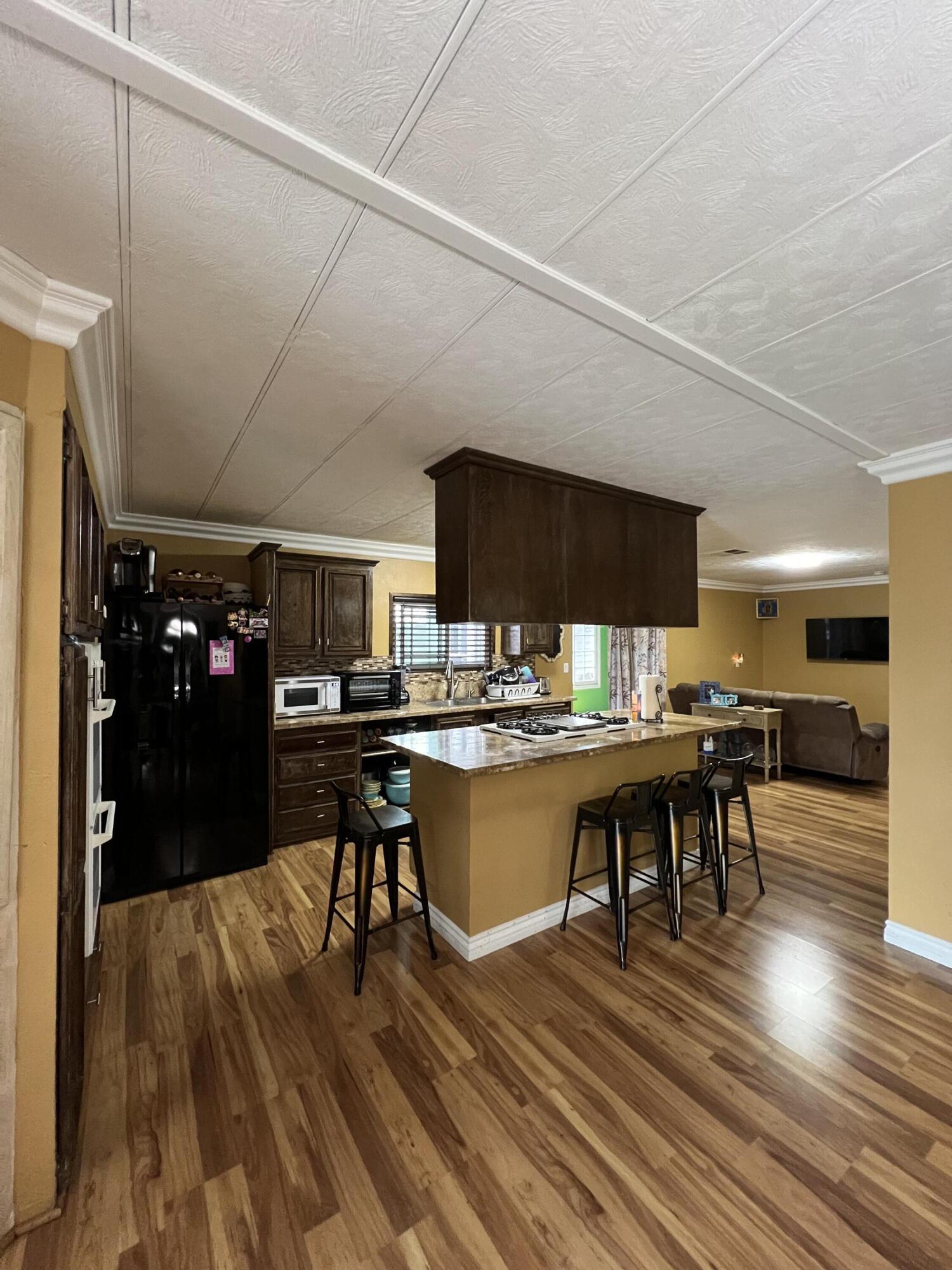 300 North Rampart Street Orange, CA 92868 - Photo 18 of 25 IMG_2147