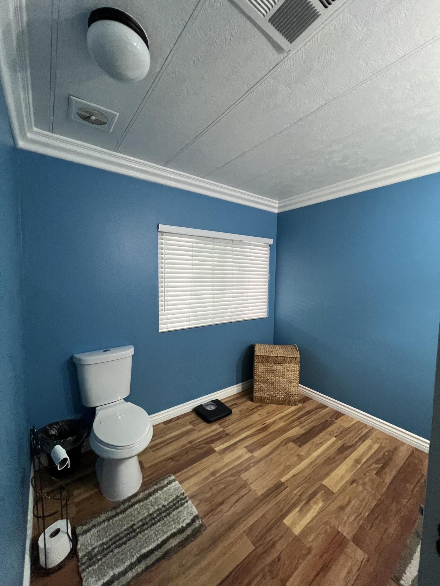 300 North Rampart Street Orange, CA 92868 - Photo 22 of 25 IMG_2158