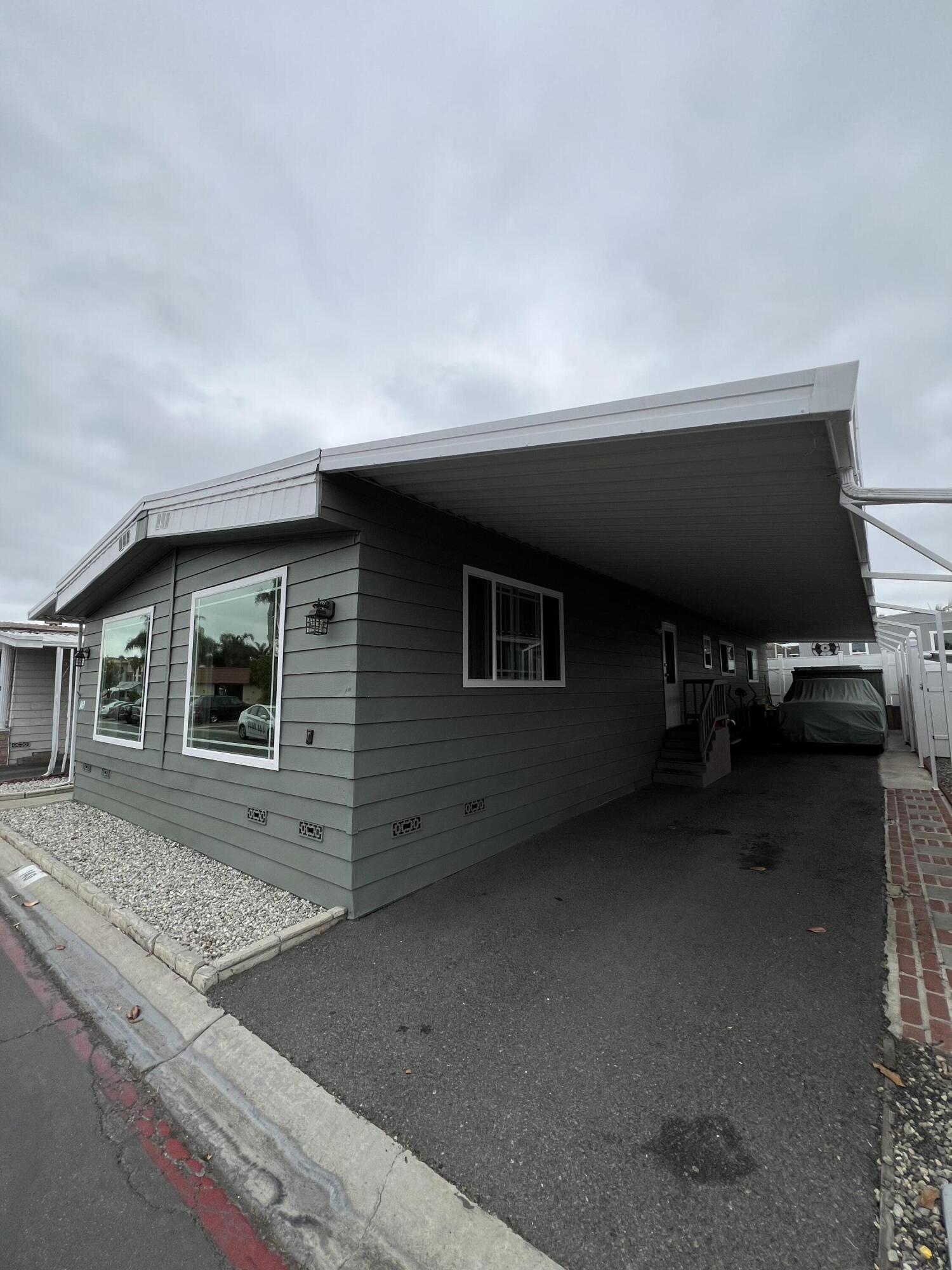 300 North Rampart Street Orange, CA 92868 - Photo 4 of 25 IMG_2136