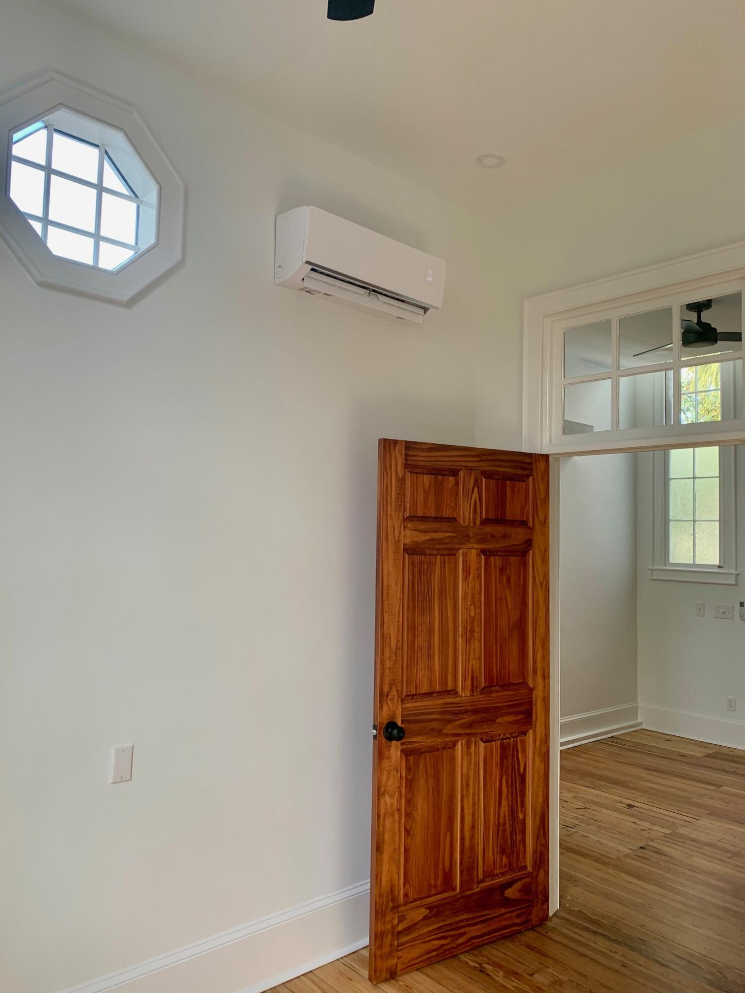 41 Pitt Street, Unit B Charleston, SC 29401 - Photo 14 of 15 IMG_4232
