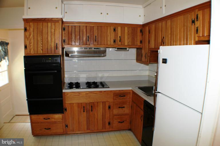 243 Hannes Street Silver Spring, MD 20901 - Photo 26 of 26 Kitchen