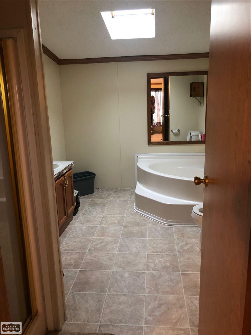 6540 Jeddo Road Jeddo, MI 48032 - Photo 16 of 35