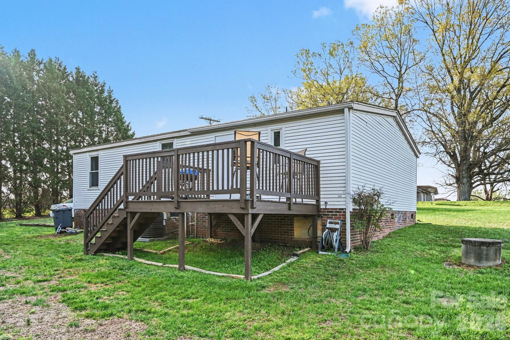 1392 Old Mountain Road Statesville, NC 28677 - Photo 21 of 24