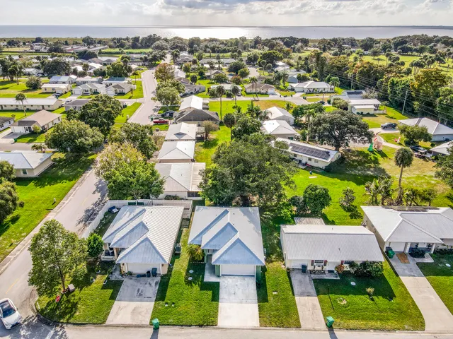 $285,000 | 4948 Southeast 42nd Street, Okeechobee, FL 34974
