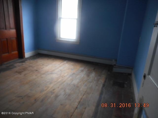 125 State Road Lehighton, PA 18235 - Photo 9 of 15 2016-08-31 13