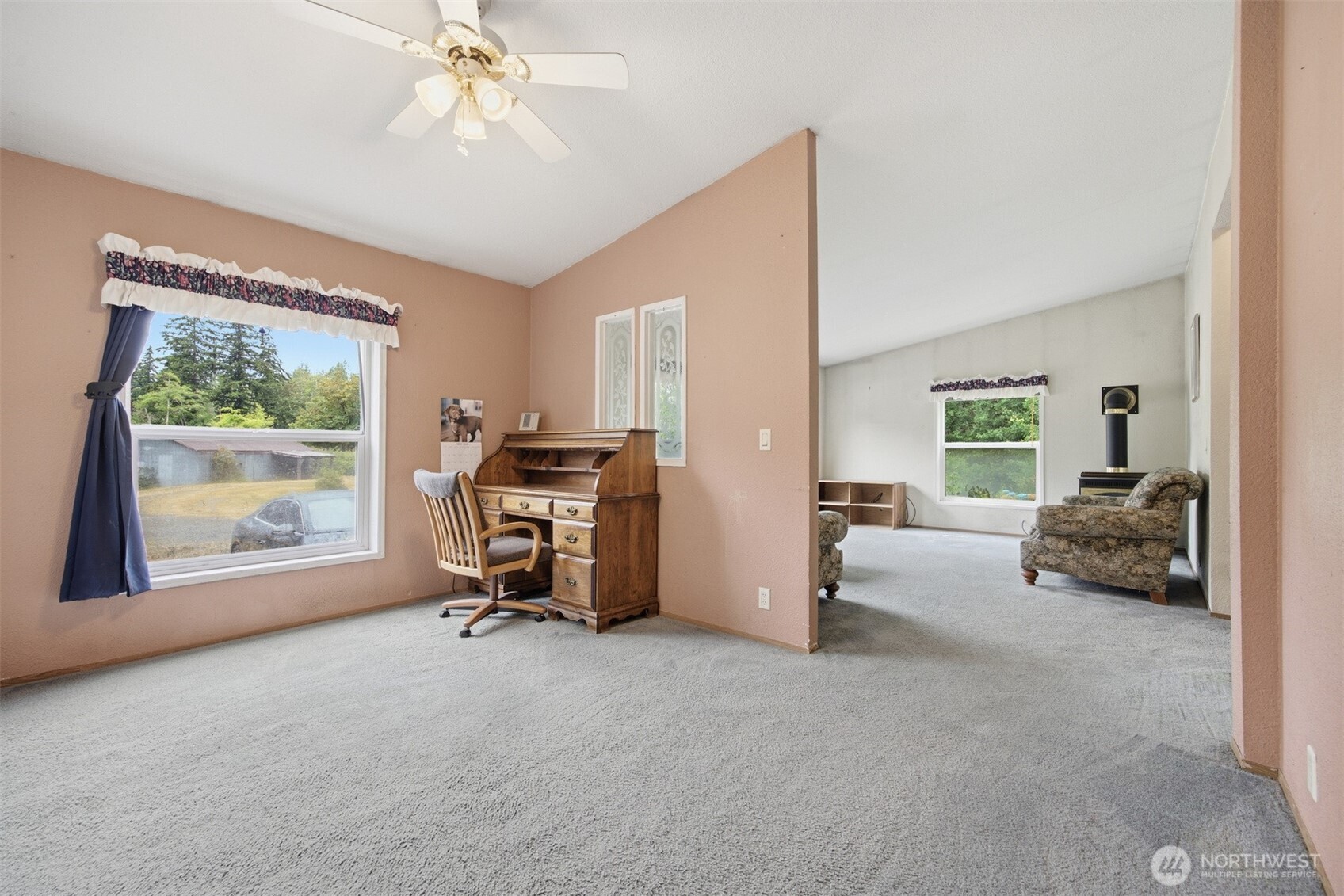 3908 Holtzheimer Trail Road Blaine, WA 98230 - Photo 15 of 40
