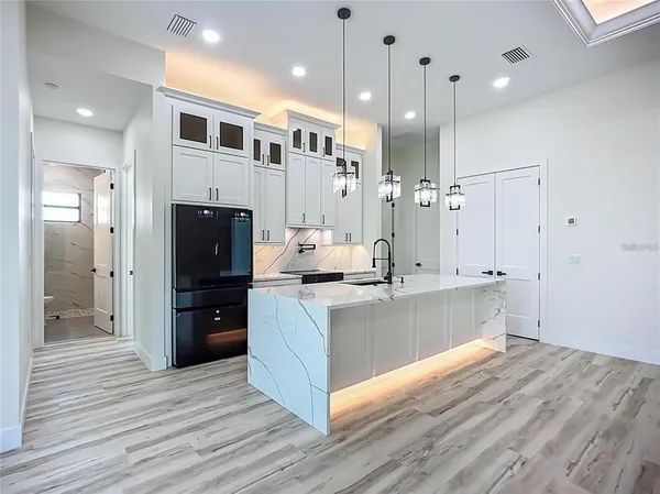 $3,100 | 1167 Boundary Boulevard, Rotonda West, FL 33947