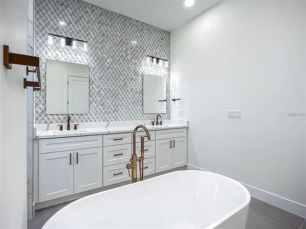 $3,100 | 1167 Boundary Boulevard, Rotonda West, FL 33947