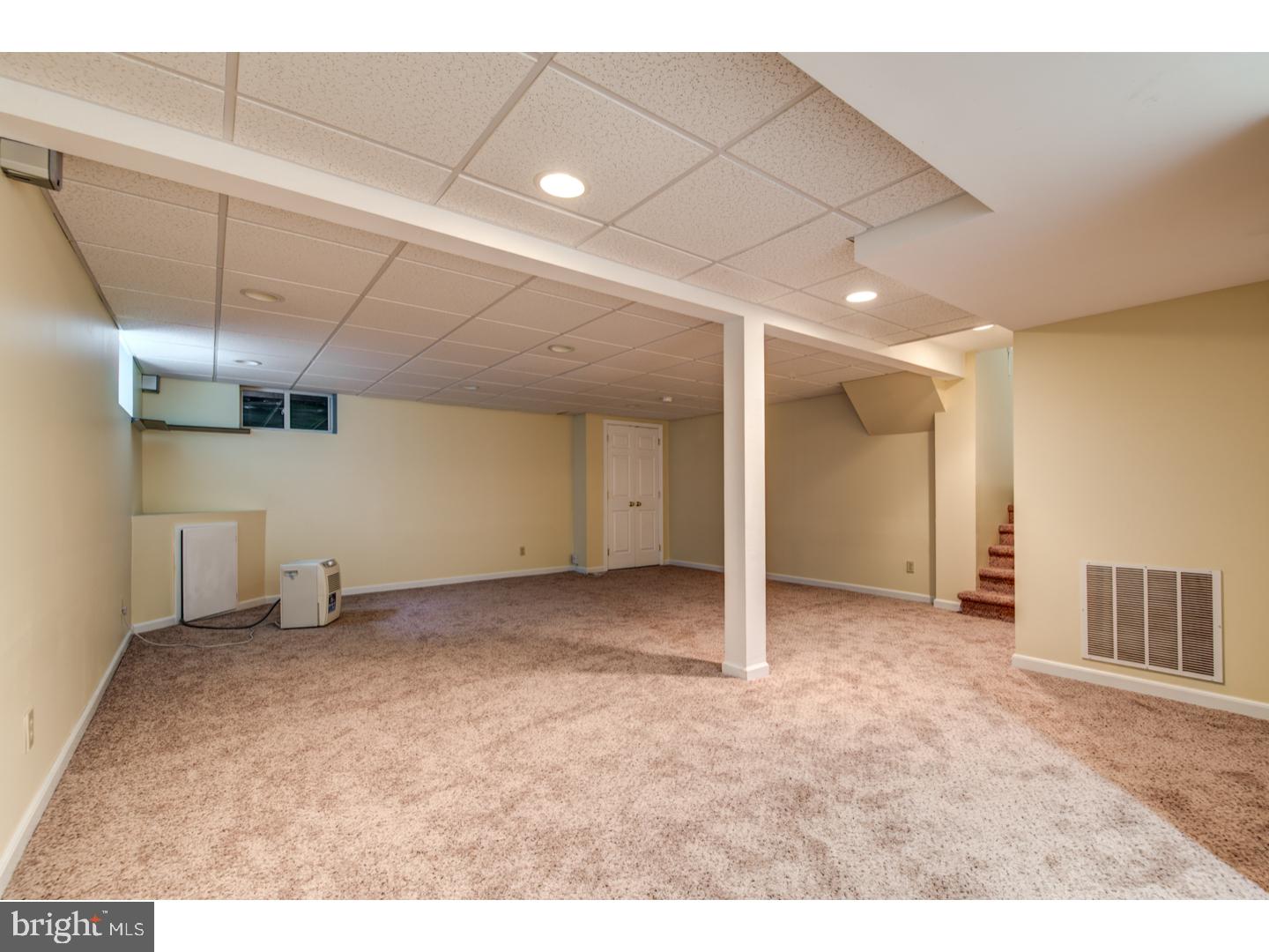 171 Deer Run Road Willow Grove, PA 19090 - Photo 20 of 24 Gallery Image 20