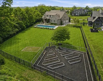 $2,895,000 | 1045 Buena Vista Drive, Franklin, TN 37069