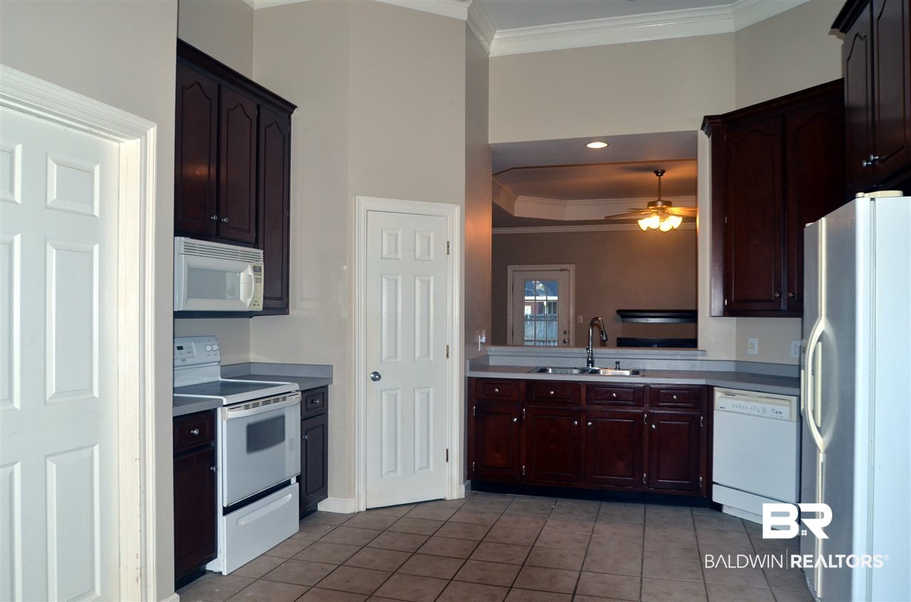 10545 South Side Loop Fairhope, AL 36532 - Photo 2 of 14
