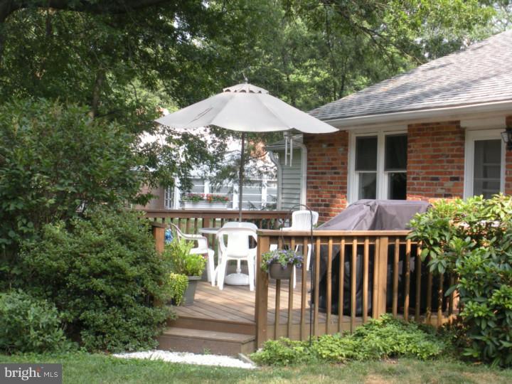209 Brookmead Road Wayne, PA 19087 - Photo 18 of 20 Exterior Back