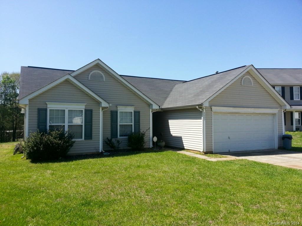 4001 Ranchview Lane Charlotte, NC 28216 - Photo 1 of 6 Gallery Image 1