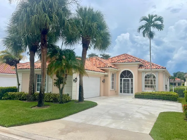 $585,000 | 2643 Irma Lake Drive, West Palm Beach, FL 33411