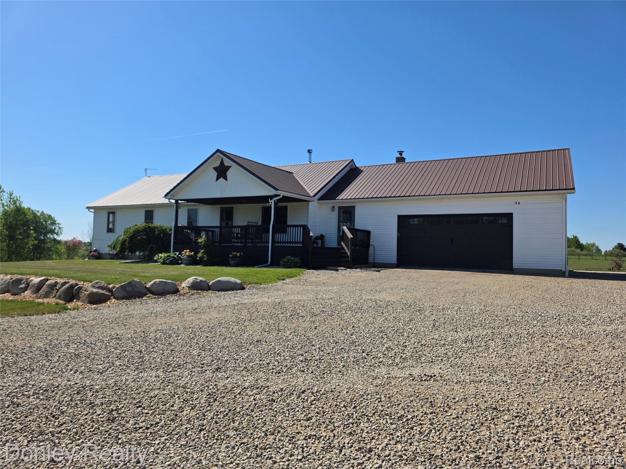 5121 Cotter Road Marlette, MI 48453 - Photo 38 of 54 20260603_102334.jpg