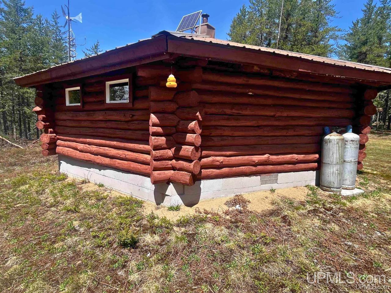67 County Gga Road Ishpeming, MI 49849 - Photo 9 of 38