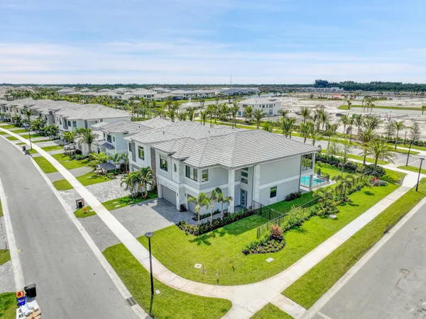 $7,500 | 13005 Feathering Way, Palm Beach Gardens, FL 33412