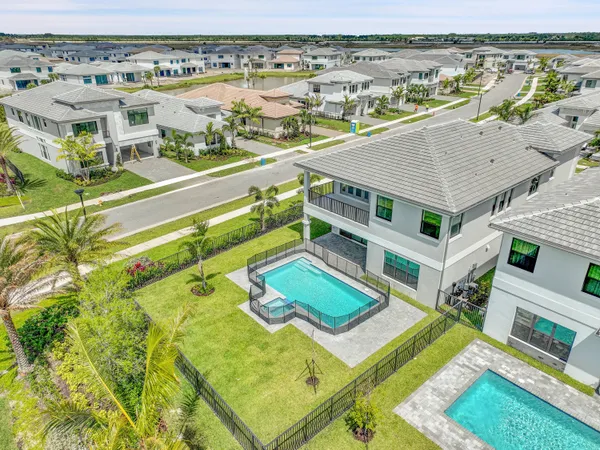 $7,500 | 13005 Feathering Way, Palm Beach Gardens, FL 33412