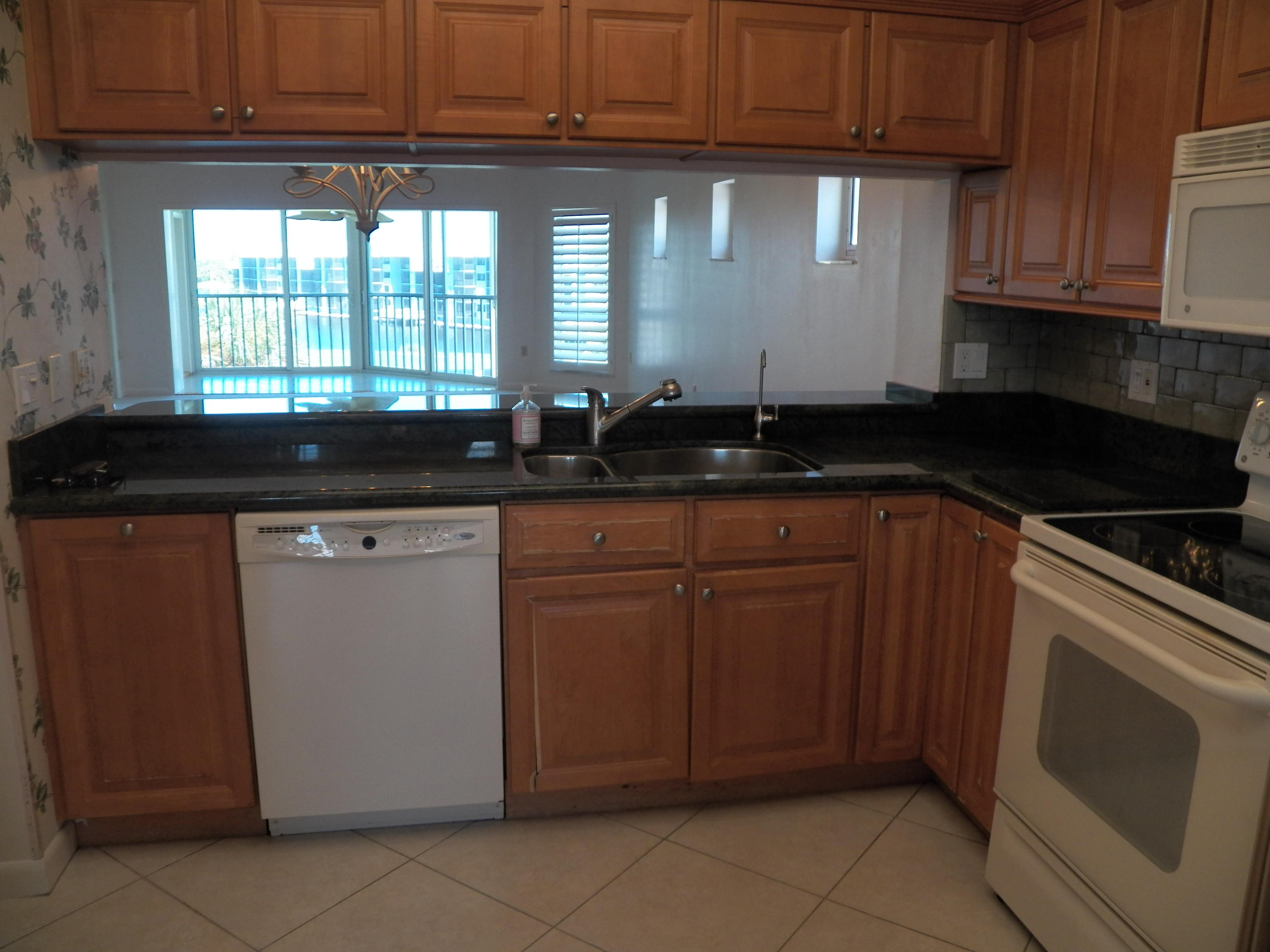 145 Northeast Edgewater Drive, Unit 4302 Stuart, FL 34996 - Photo 12 of 44 104_0181