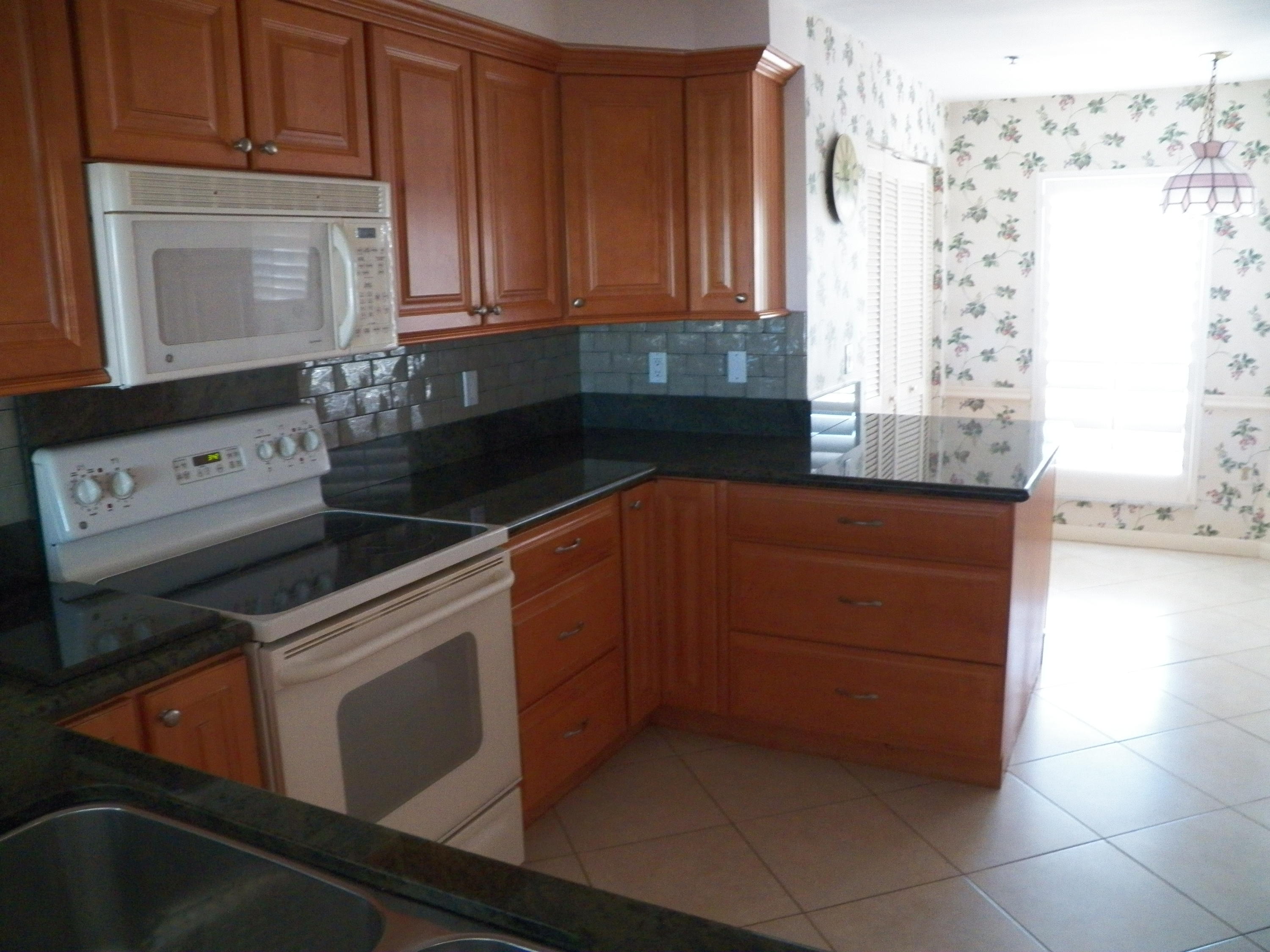 145 Northeast Edgewater Drive, Unit 4302 Stuart, FL 34996 - Photo 14 of 44 104_0238