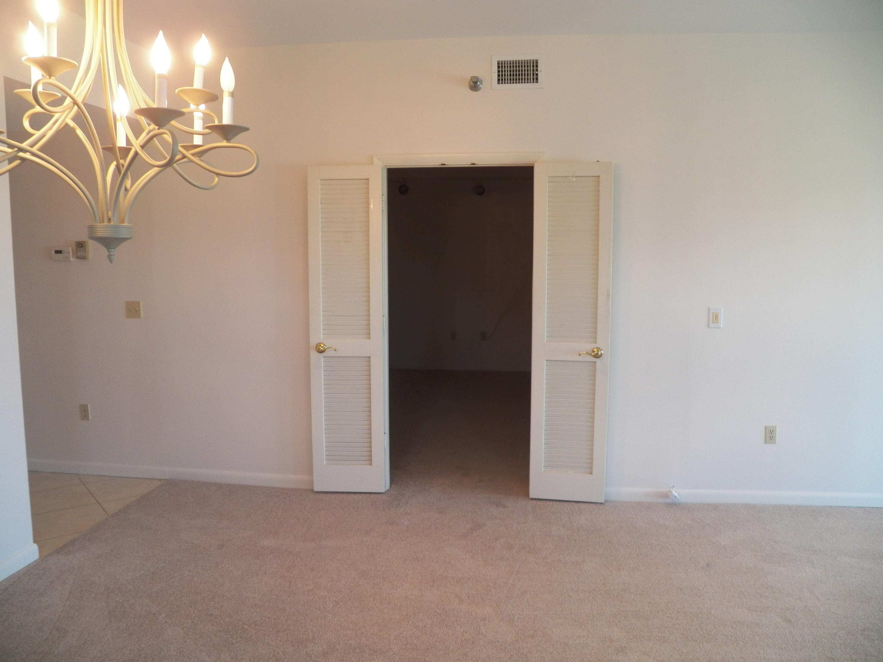 145 Northeast Edgewater Drive, Unit 4302 Stuart, FL 34996 - Photo 16 of 44 104_0210