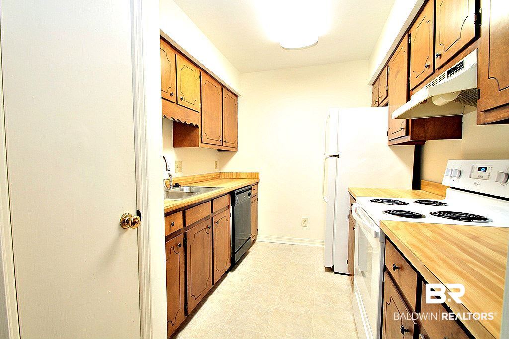 500 Grant Street, Unit A203 Daphne, AL 36526 - Photo 6 of 15
