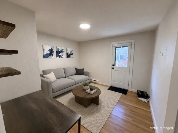 $3,000 | 181 Bowen Street, Unit 1, Boston, MA 02127