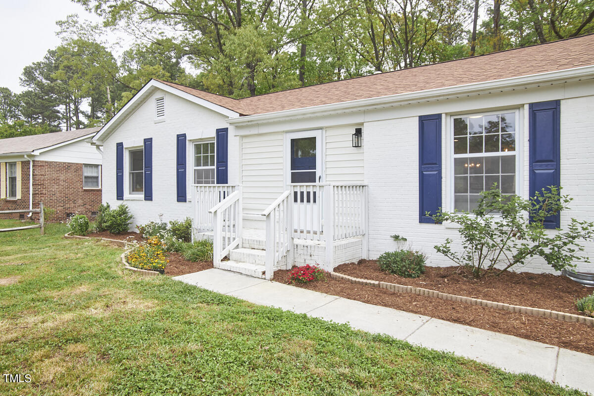 5419 Revere Road Durham, NC 27713 - Photo 4 of 52 04
