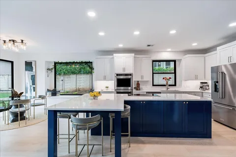 $1,350,000 | 28 Lost Meadow Trail, The Hills, TX 78738