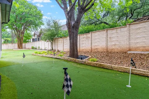 $1,350,000 | 28 Lost Meadow Trail, The Hills, TX 78738