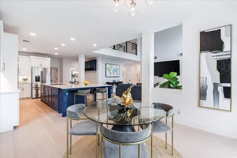 $1,350,000 | 28 Lost Meadow Trail, The Hills, TX 78738