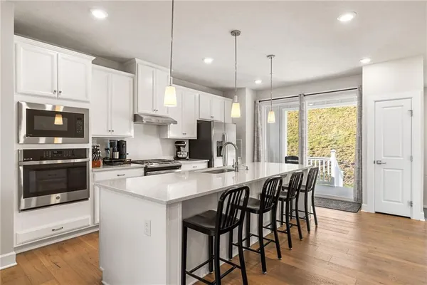 $399,999 | 207 Spruce Lane, Canonsburg, PA 15317