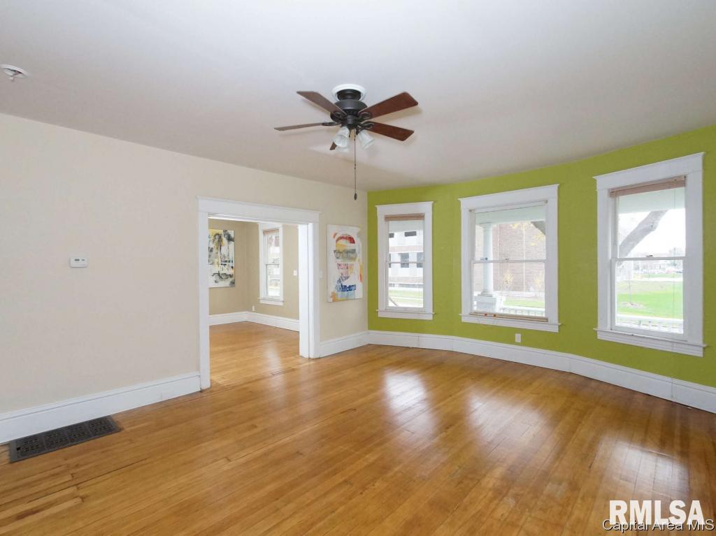 944 North 2nd Street Springfield, IL 62702 - Photo 7 of 36