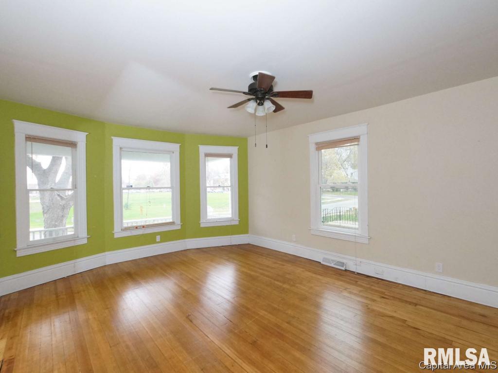 944 North 2nd Street Springfield, IL 62702 - Photo 8 of 36