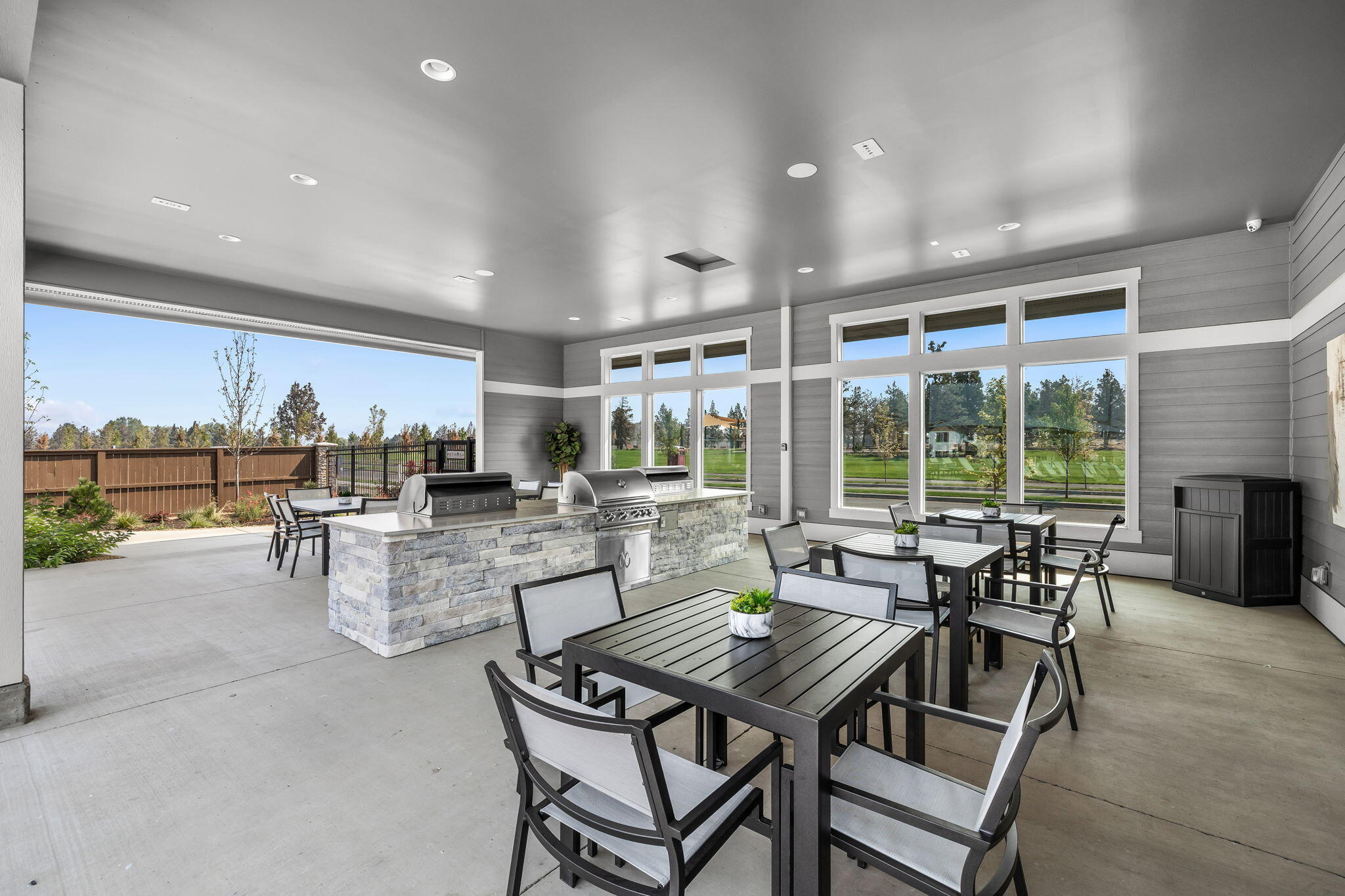 3735 Eagle Road Bend, OR 97701 - Photo 36 of 60 Petrosa Clubhouse