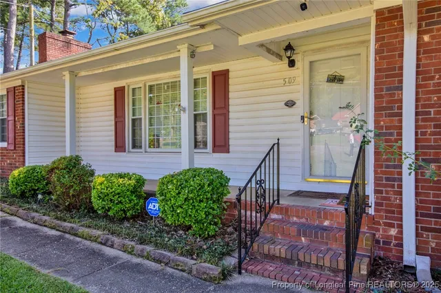 $229,900 | 509 Dashland Drive, Fayetteville, NC 28303