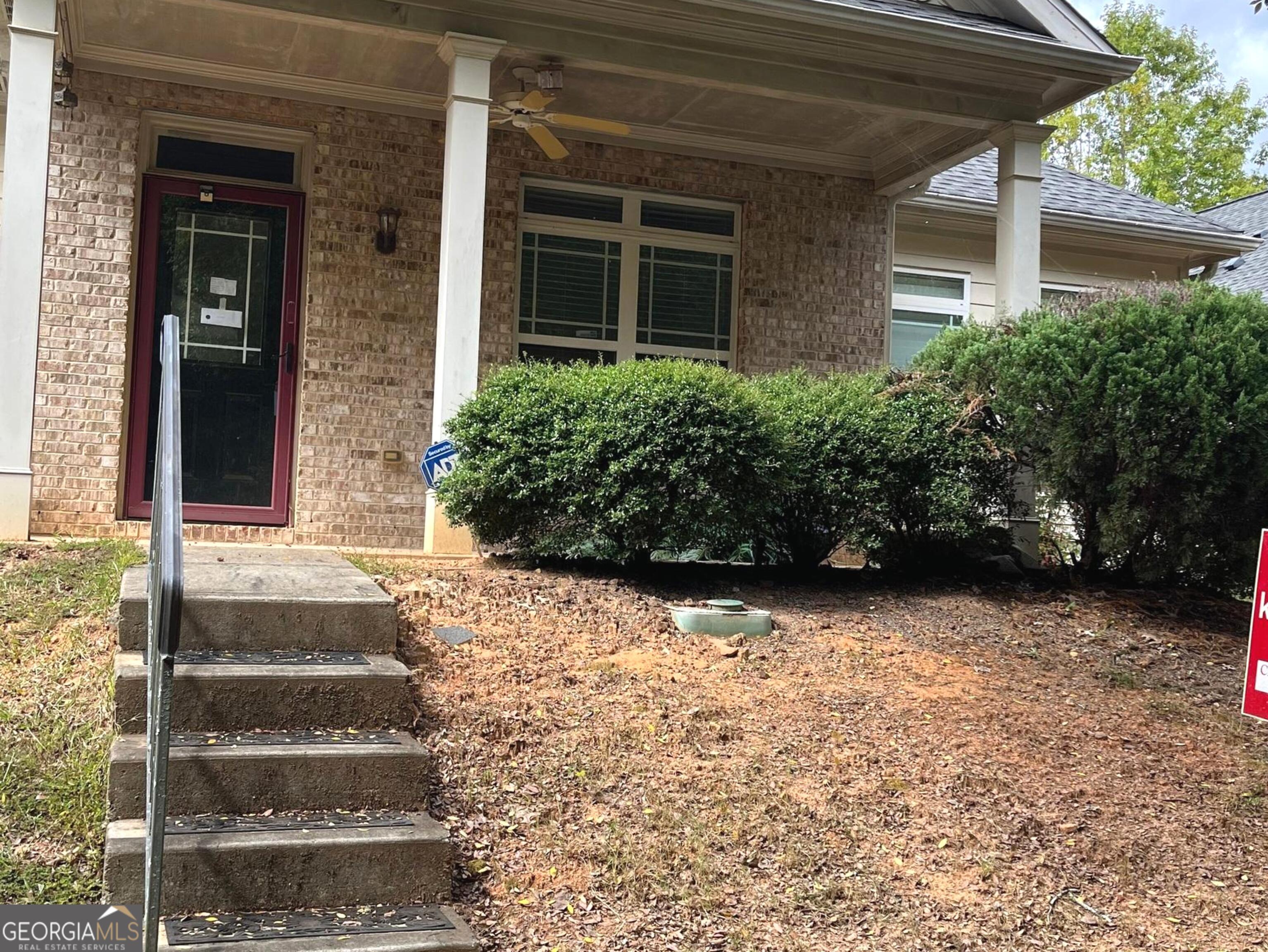 6127 Landers Loop Fairburn, GA 30213 - Photo 20 of 21 front view of a house