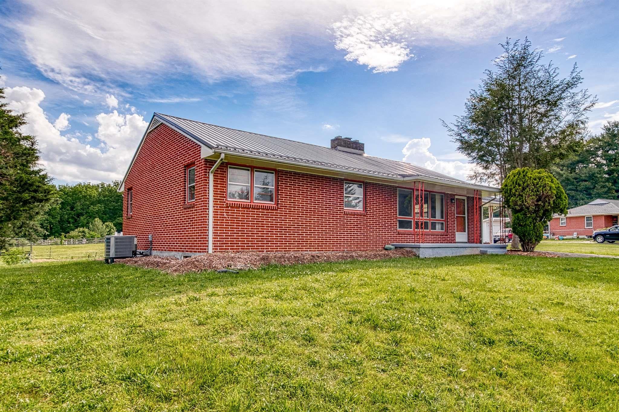 6541 Hylton Road Radford, VA 24141 - Photo 40 of 48 Gallery Image 40