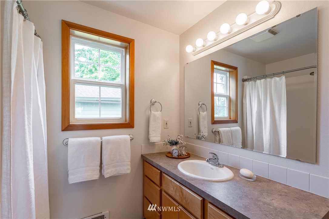 20777 West Bulson Road Mount Vernon, WA 98274 - Photo 22 of 40 Gallery Image 22