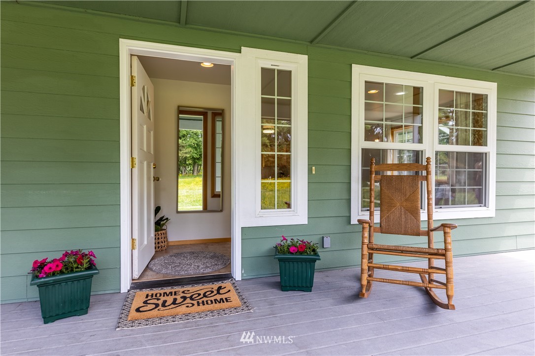 20777 West Bulson Road Mount Vernon, WA 98274 - Photo 4 of 40 Gallery Image 4