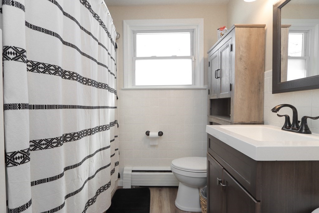 11 Metzger Place Springfield, MA 01104 - Photo 14 of 39 Gallery Image 14
