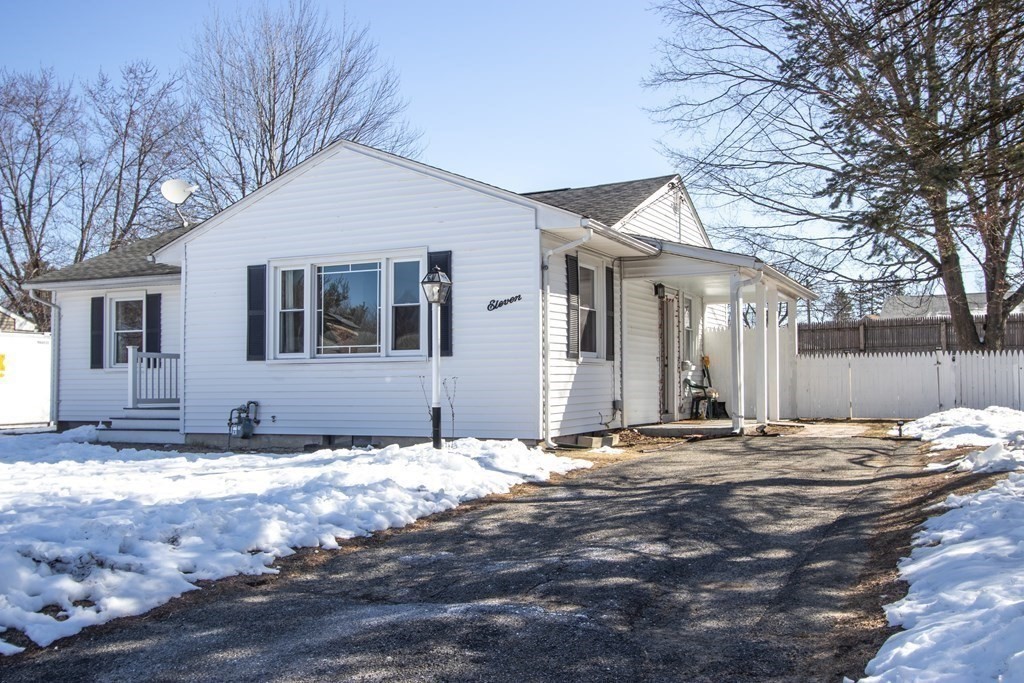 11 Metzger Place Springfield, MA 01104 - Photo 2 of 39 Gallery Image 2