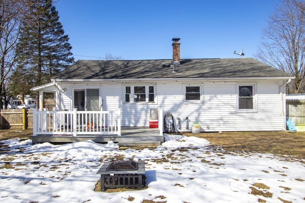 11 Metzger Place Springfield, MA 01104 - Photo 36 of 39 Gallery Image 36