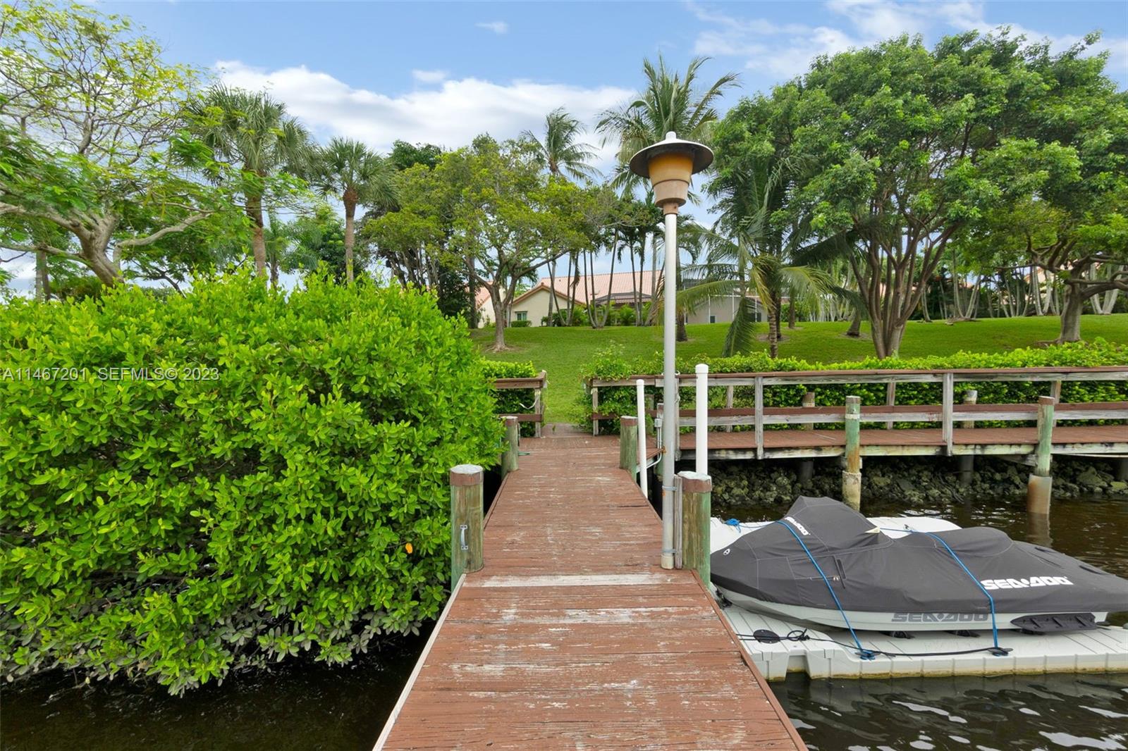 23348 Water Circle Boca Raton, FL 33486 - Photo 30 of 37 Gallery Image 30