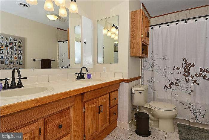 734 Rosedale Street Annapolis, MD 21401 - Photo 15 of 29 Bath