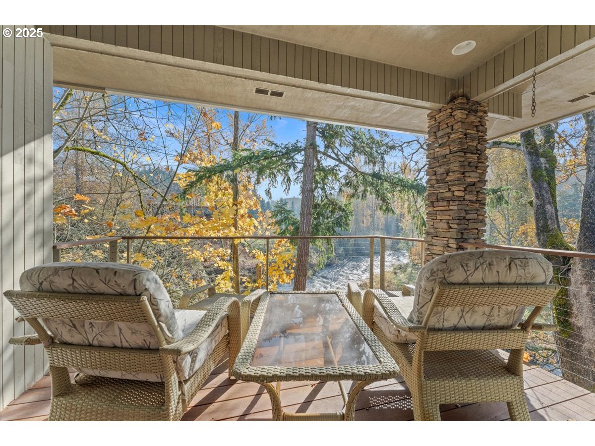 17616 Abiqua Road Northeast Silverton, OR 97381 - Photo 44 of 48