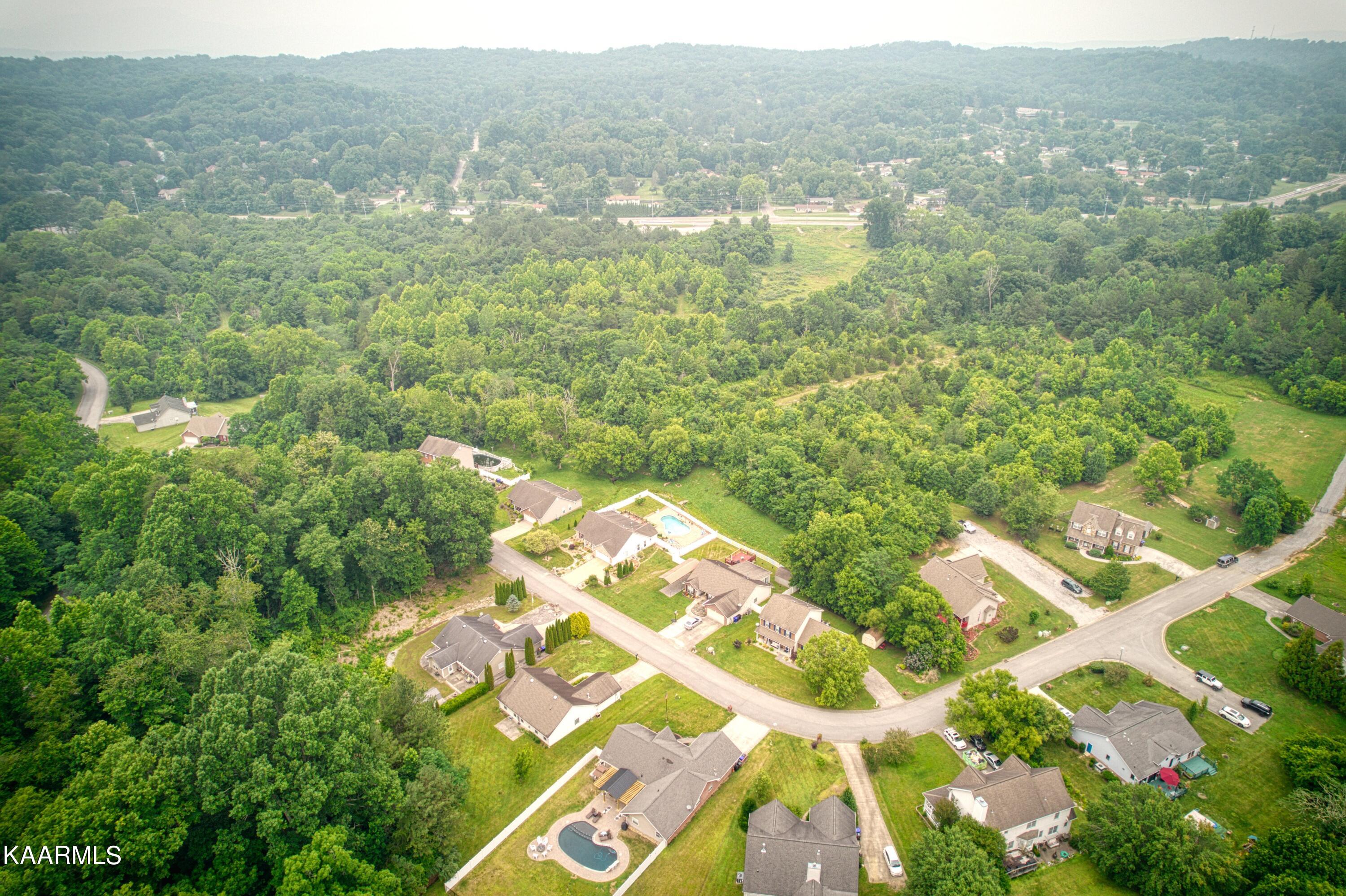 210 Hermitage Boulevard Oak Ridge, TN 37830 - Photo 37 of 41 Hermitage Blvd_16